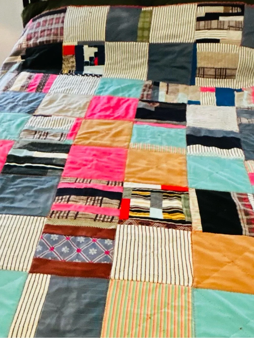 Vintage Log Cabin Quilt 75 x 90 Hand Quilted Cottagecore Prairie Rustic